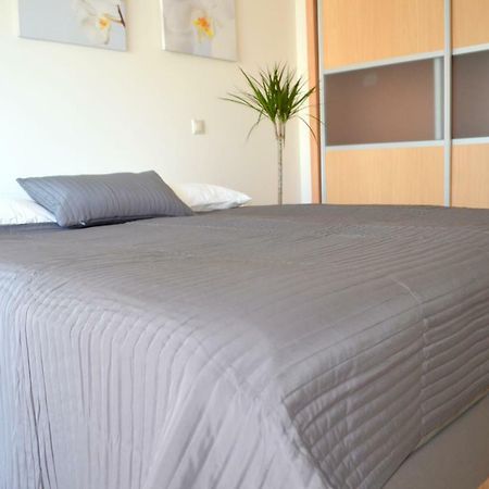 Marina Beach Apartment Lagos Esterno foto